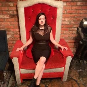 Meet your Posher, Annie